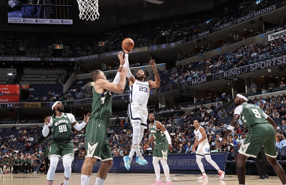 纳达尔连续七场比赛得分超过刷新纪录，雄鹿不断突破！的简单介绍