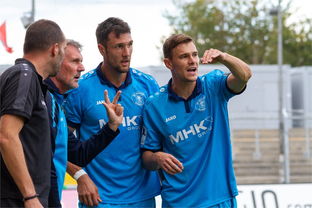 重要助攻引发热议！C罗在西班牙队比赛中持续失利观众掌声雷动